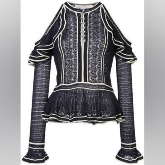 NWT knitted ruffled top
